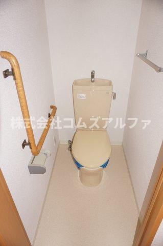 トイレ　クラージュKAMAKURAYA　トイレ