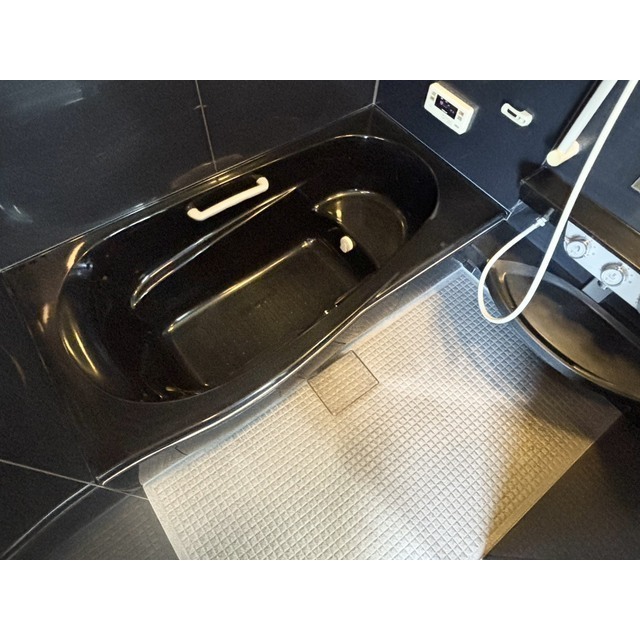 バス・シャワールーム　一坪風呂