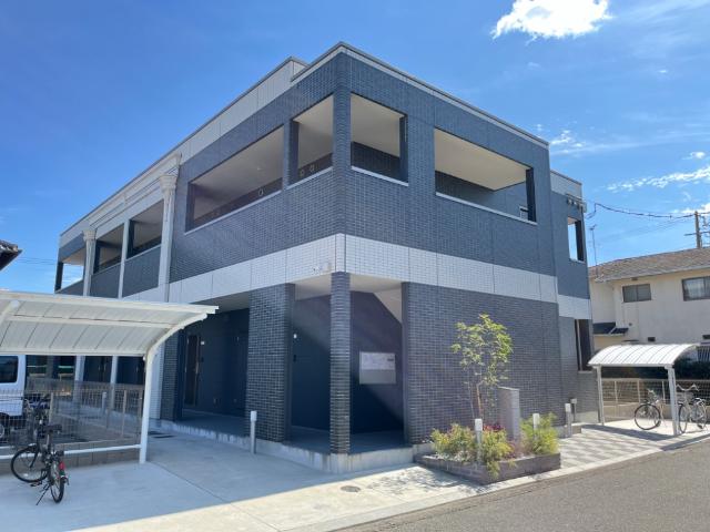 ロビー　外観写真（昼）