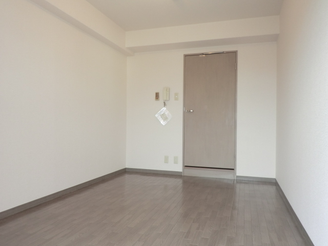 居室・リビング　キレイなお部屋です