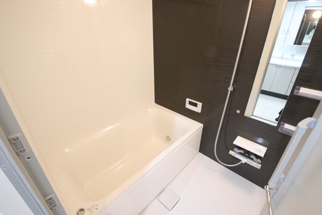 バス・シャワールーム　※別室の為、現況優先