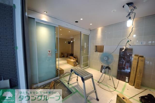 エントランス　建設中