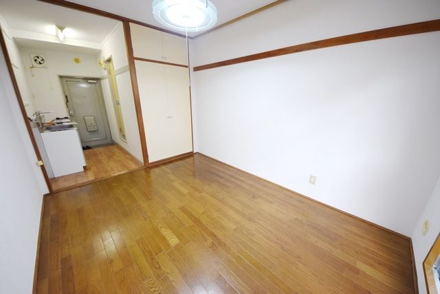 居室・リビング　★お部屋探しは株式会社タウンハウジング東京まで★