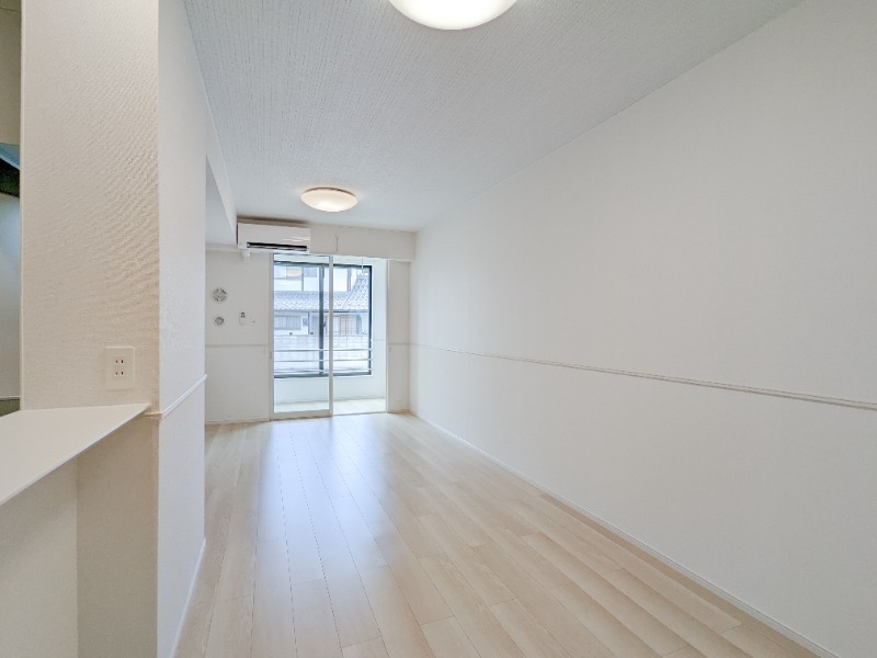 居室・リビング　図面と現状に相違がある場合には現状を優先