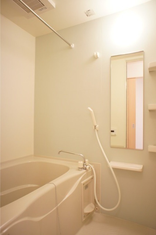 バス・シャワールーム　図面と現状に相違がある場合には現状を優先