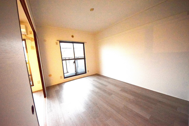 居室・リビング　～ゆっくりしましょう～