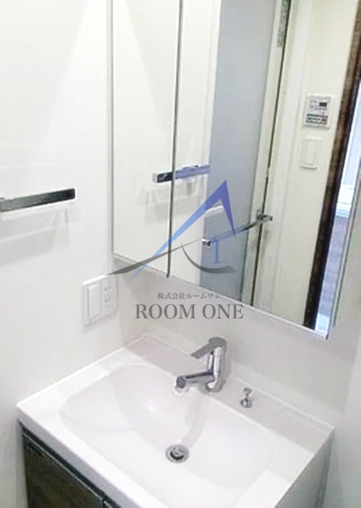洗面設備　洗面台です。