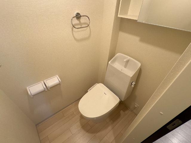 トイレ　トイレ