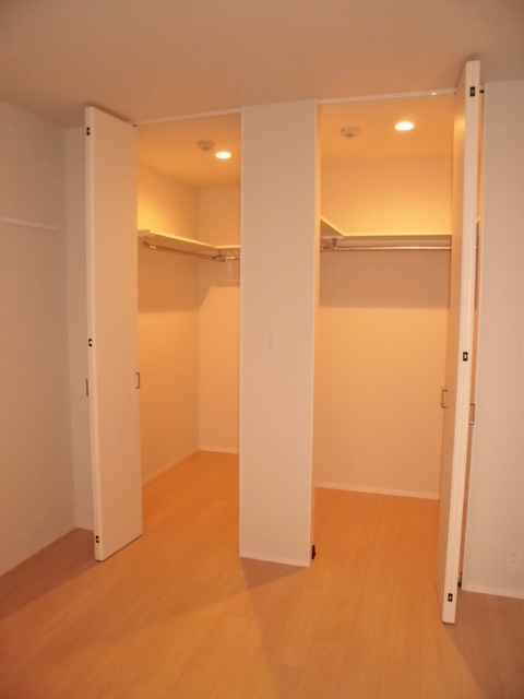 収納　ウォークインクローゼット