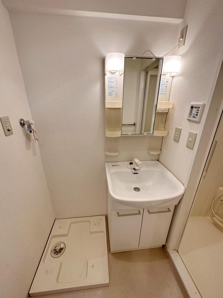 洗面設備　別部屋参考写真
