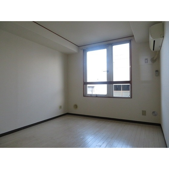 居室・リビング　居室