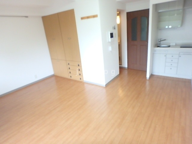 居室・リビング　同号室タイプ写真