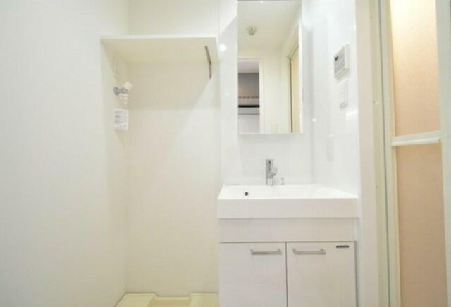 洗面設備　同仕様写真