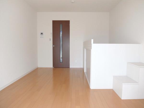 居室・リビング　内装