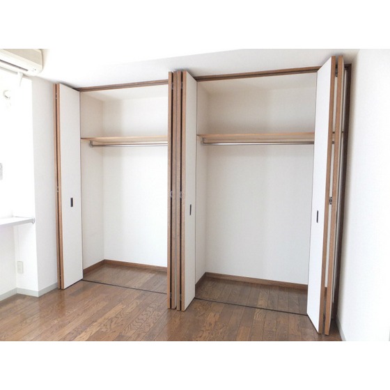 収納　たっぷりとした収納スペースです