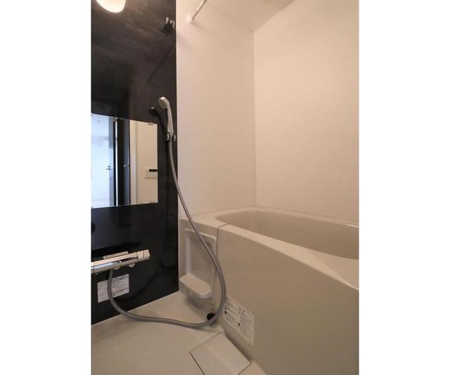 バス・シャワールーム　バスルーム