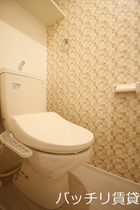 トイレ　同型タイプの為、現状を優先致します。