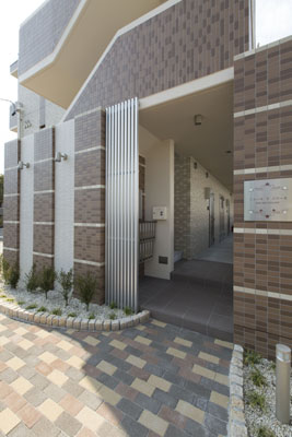 エントランス　ＬＤＫにはエアコン設置済みです。