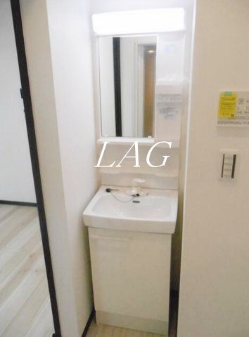 洗面設備　洗面台です。