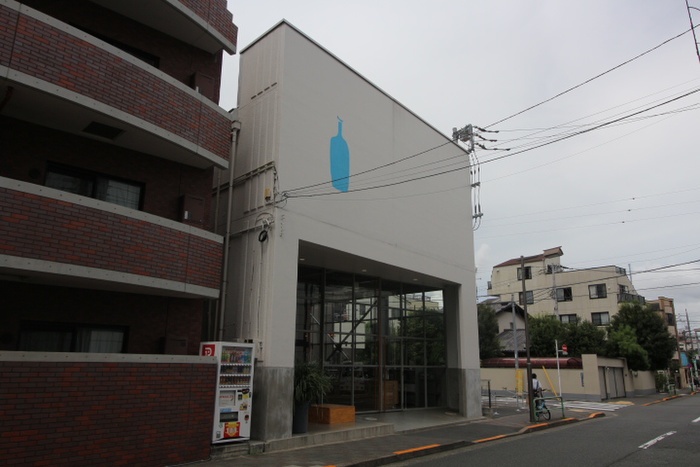 飲食店　ブルーボトルコーヒー（飲食店）まで939m