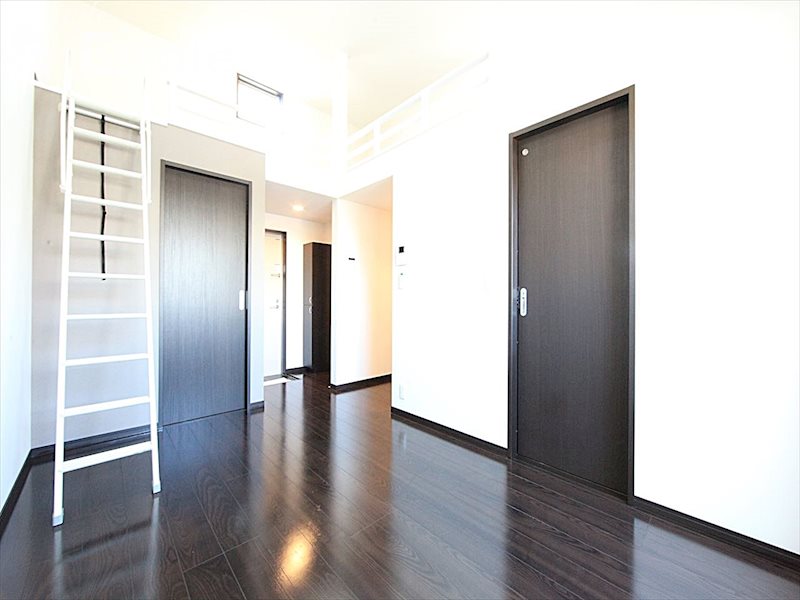 居室・リビング　内装