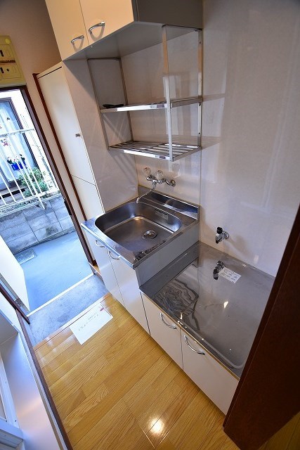 キッチン　一人暮らしに最適なサイズです！