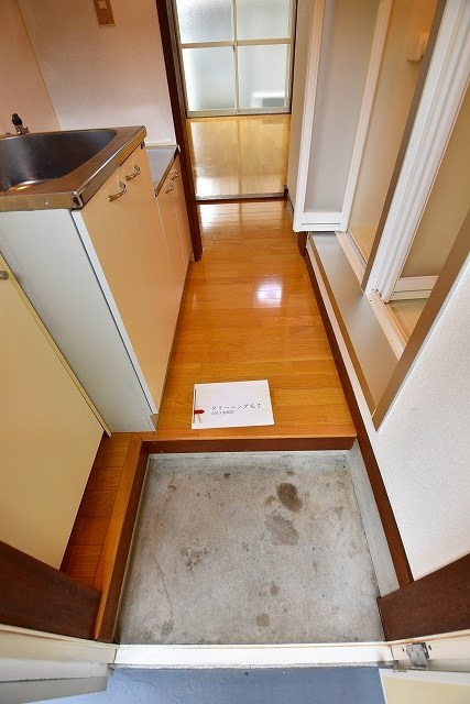 玄関　ゆったりとした玄関スペース