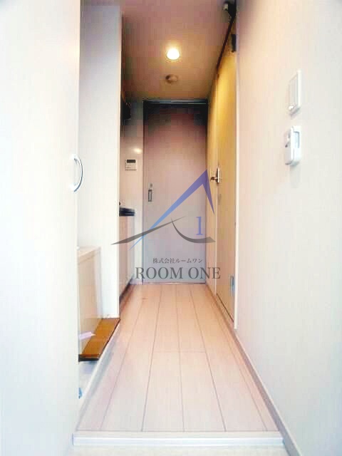 玄関　玄関です。