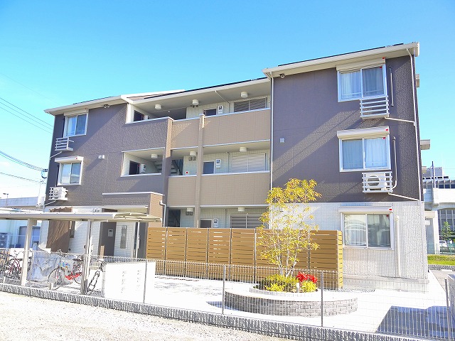 建物外観　キレイな外観です。