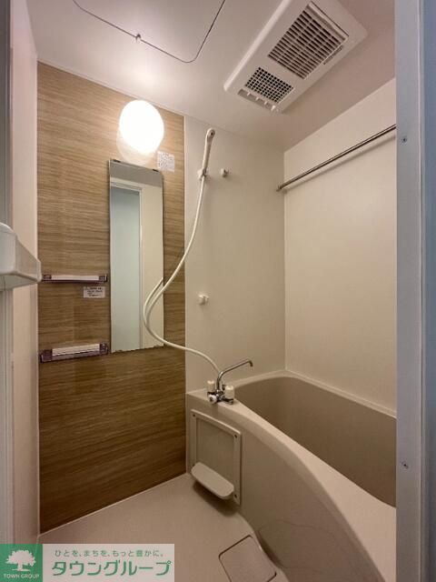 バス・シャワールーム　バス