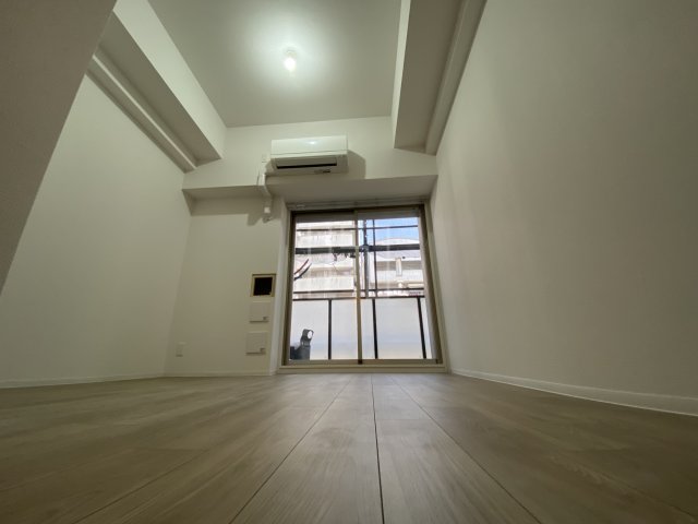 居室・リビング　エスリード難波ザ・プレミア　洋室