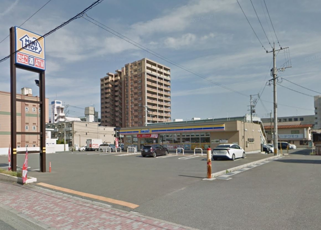 コンビニ　ミニストップ 新飯塚店（コンビニ）まで416m