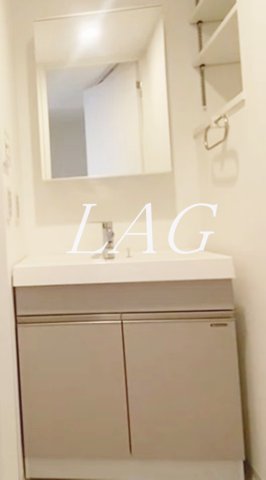 洗面設備　独立洗面台です。