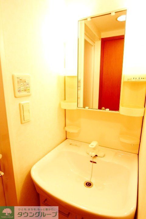 洗面設備　お部屋探しは株式会社　タウンハウジング　までお気軽にお問合…
