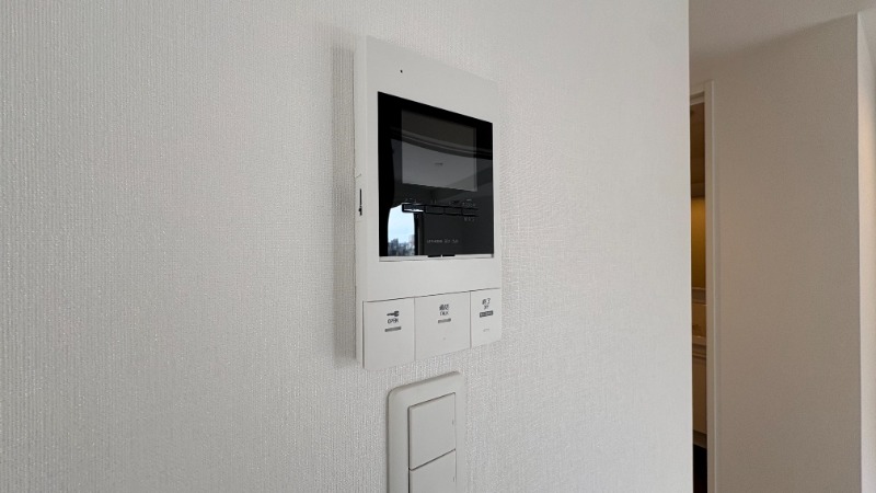 セキュリティ　モニター付きインターホン