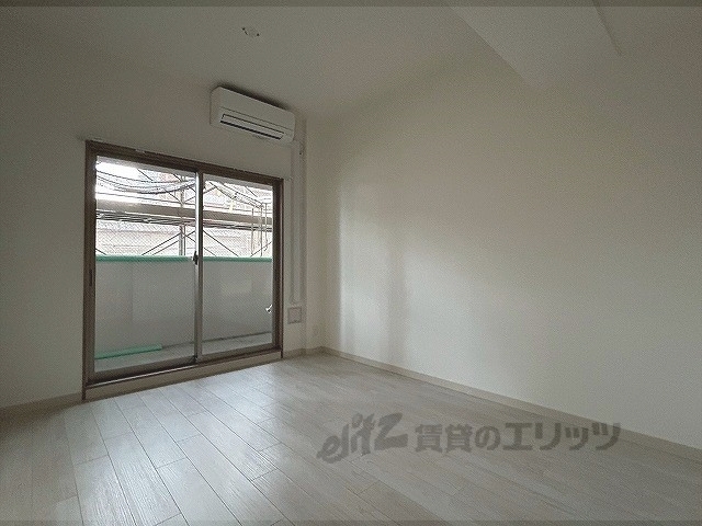 居室・リビング　洋室