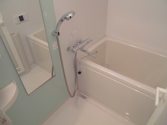 バス・シャワールーム　浴室