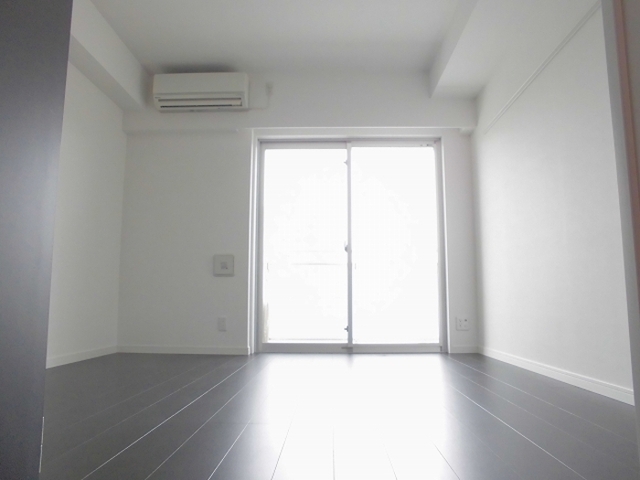 居室・リビング　洋室７．３帖