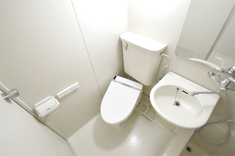 トイレ　異なる場合は現況を優先します。