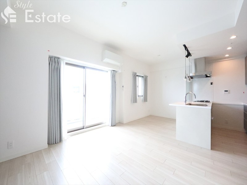 居室・リビング　リビング