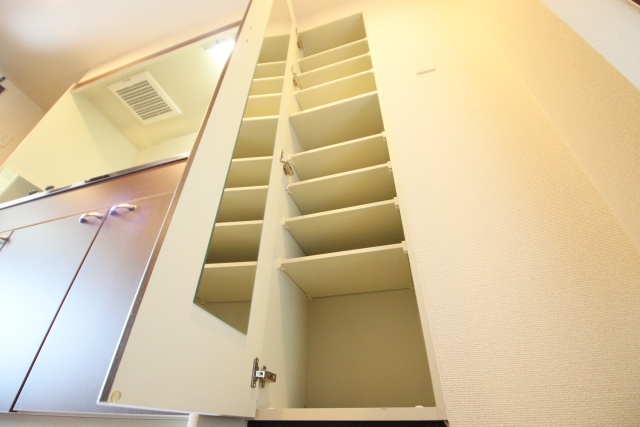 収納　※別室の参考写真の為、現況優先です。