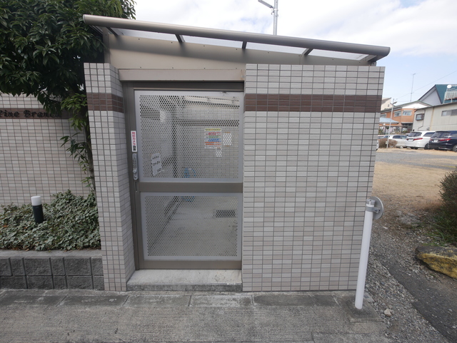 その他共有部分　★敷地内にごみ置き場がございます★