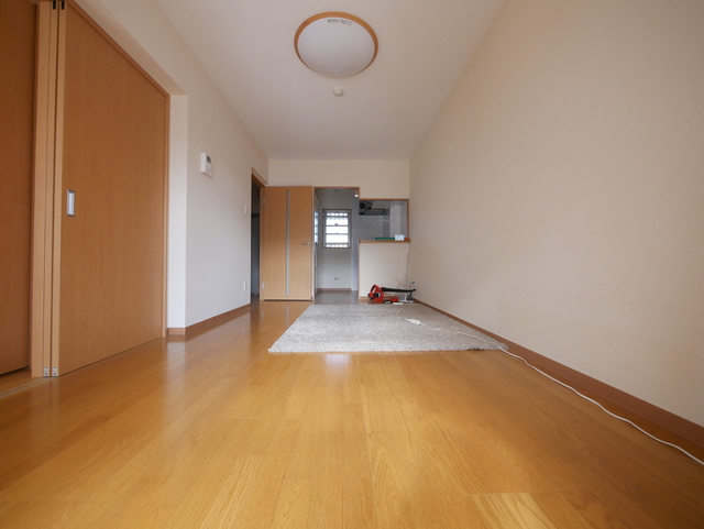 居室・リビング　★置いてある家具は撤去されます★