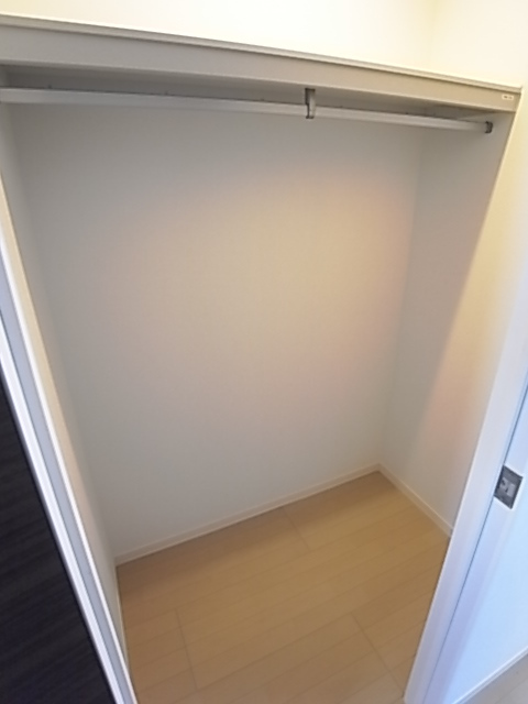 収納　ウォークインクローゼット