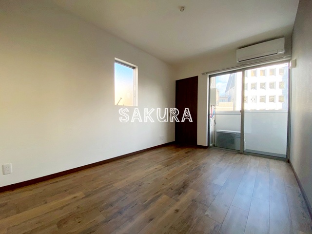 居室・リビング　使いやすい形の為、レイアウトを楽しめます♪