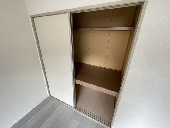 収納　※別部屋の写真です