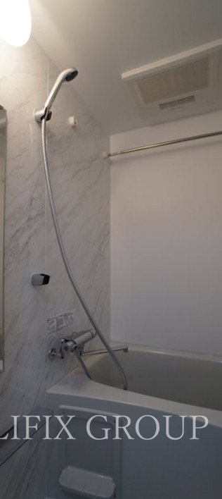 バス・シャワールーム　風呂