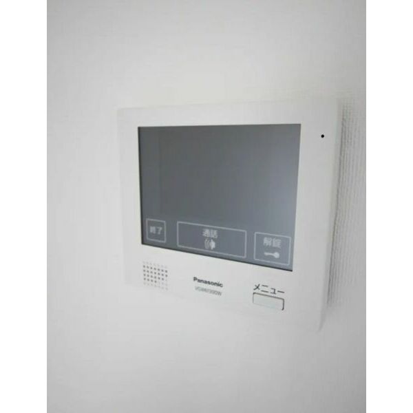 居室・リビング　こちらのリビングで趣味の時間をお楽しみください