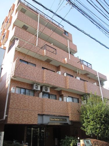 建物外観　落ち着いた雰囲気の外観です