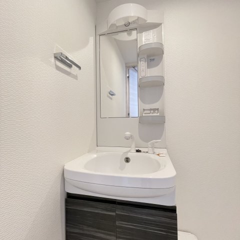 洗面設備　同仕様タイプです